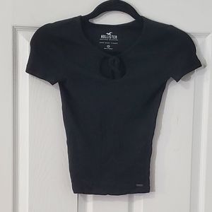 NWOT Hollister Crop Short Sleeve w Cut-Out and Tie